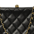 Caviar Quilted Kisslock Shoulder Bag Black