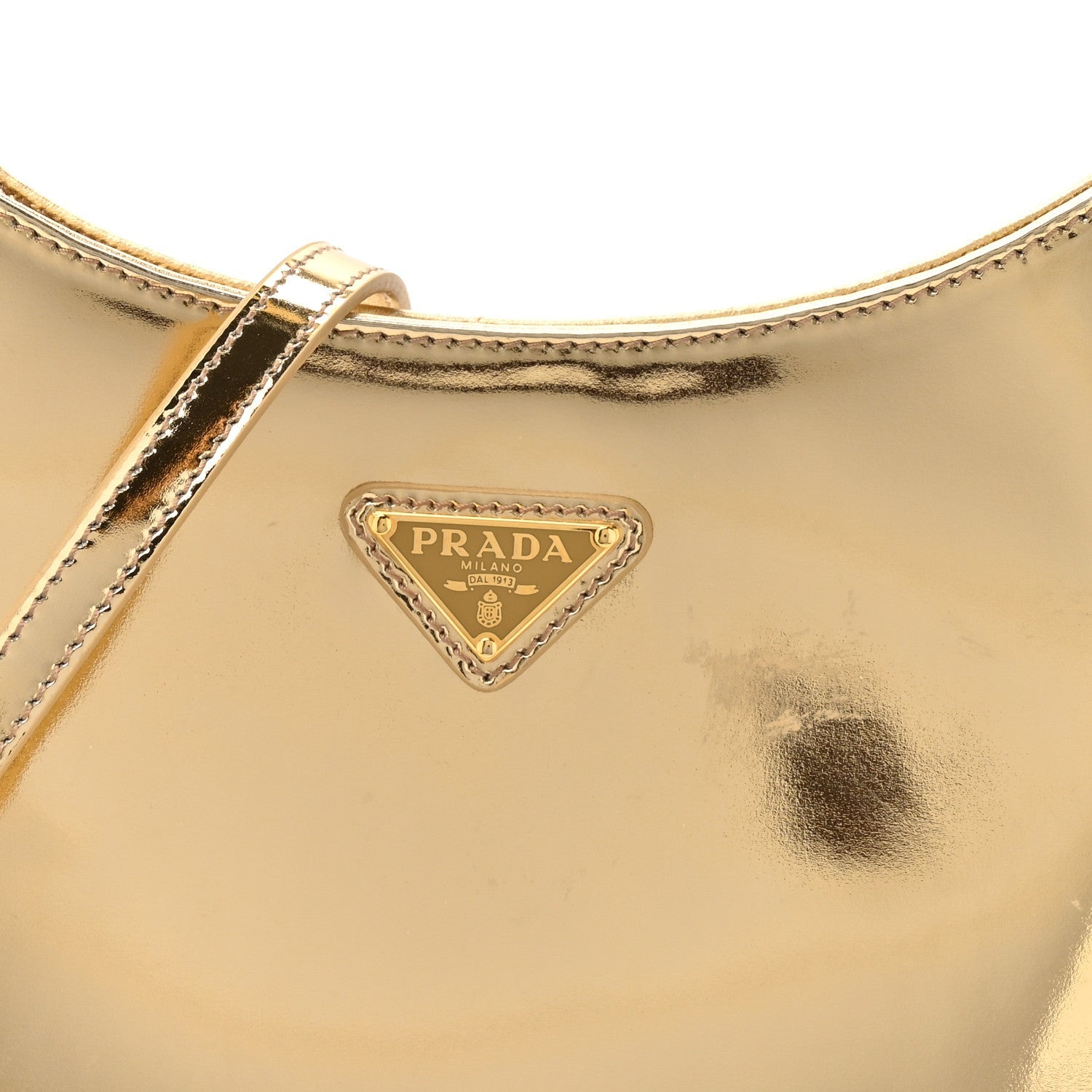 Spazzolato Cleo Adjustable Strap Shoulder Bag Platino