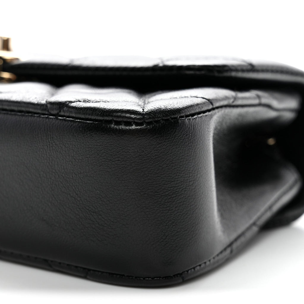 Lambskin Quilted Rectangular Phone Holder Clutch With Chain Black