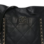 Calfskin Quilted Chain Flat Tote Black