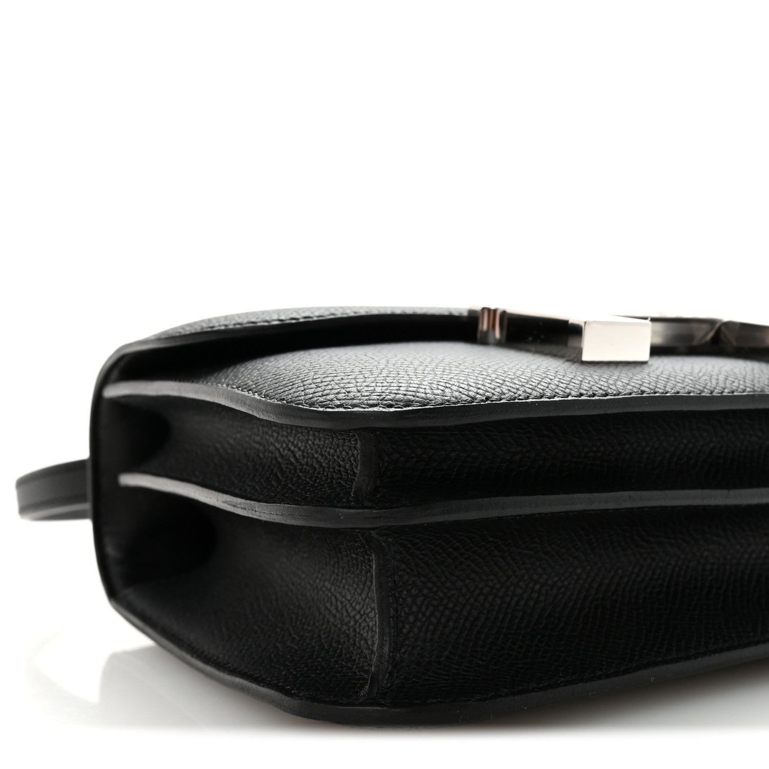 Epsom Constance 18 Black