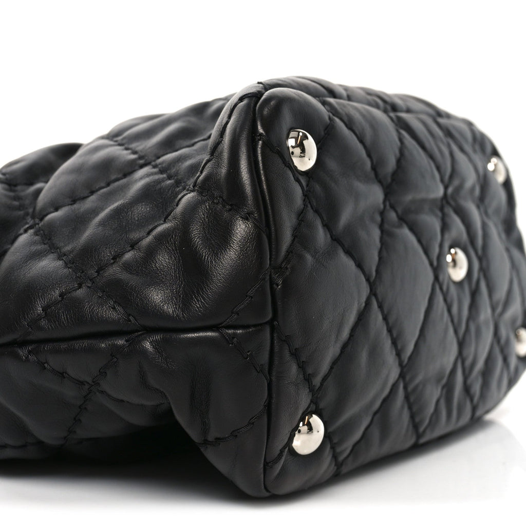 Calfskin Contrast Stitch Tote Black