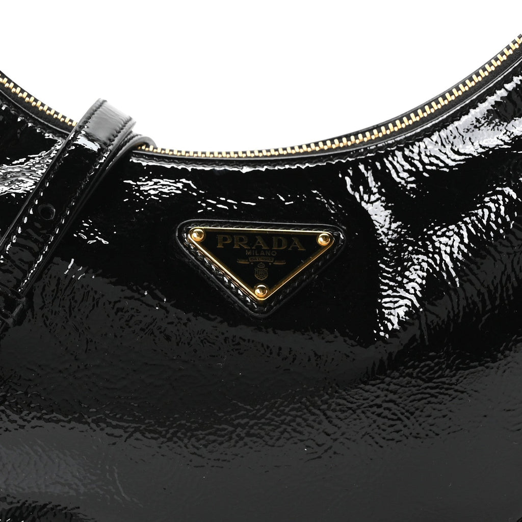 Patent Naplak Arque Shoulder Bag Black
