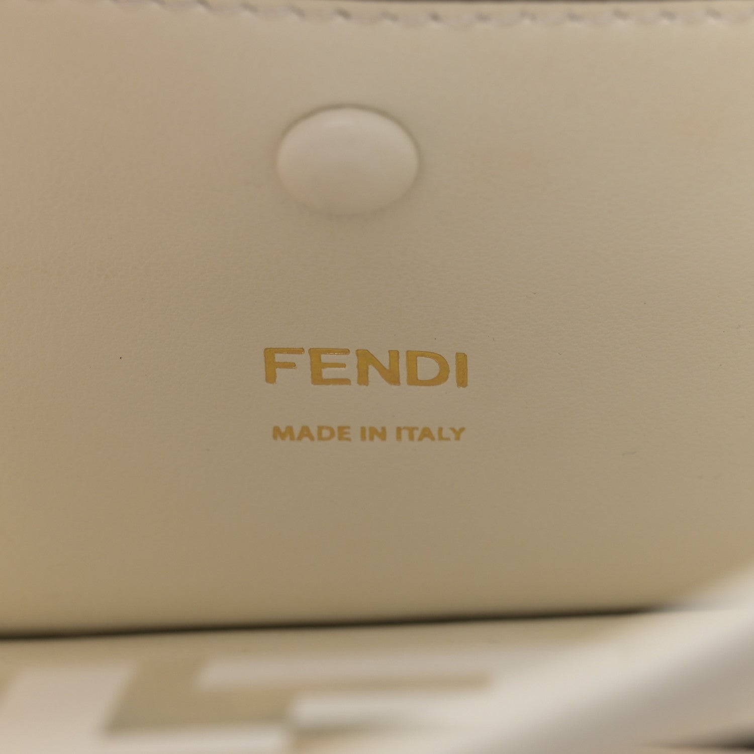 TPU FF Vitello Century F is Fendi Small Kan I Shoulder Bag White