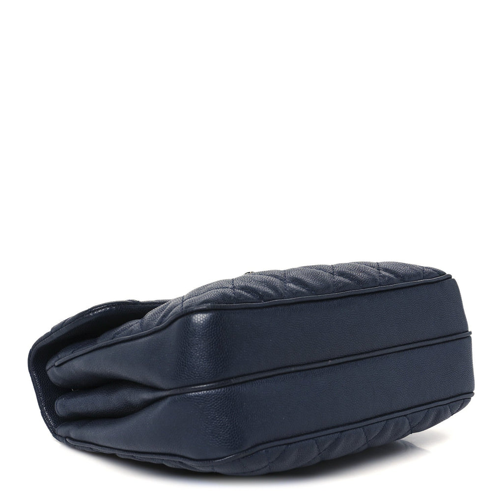 Caviar Quilted Medium Urban Companion Flap Navy