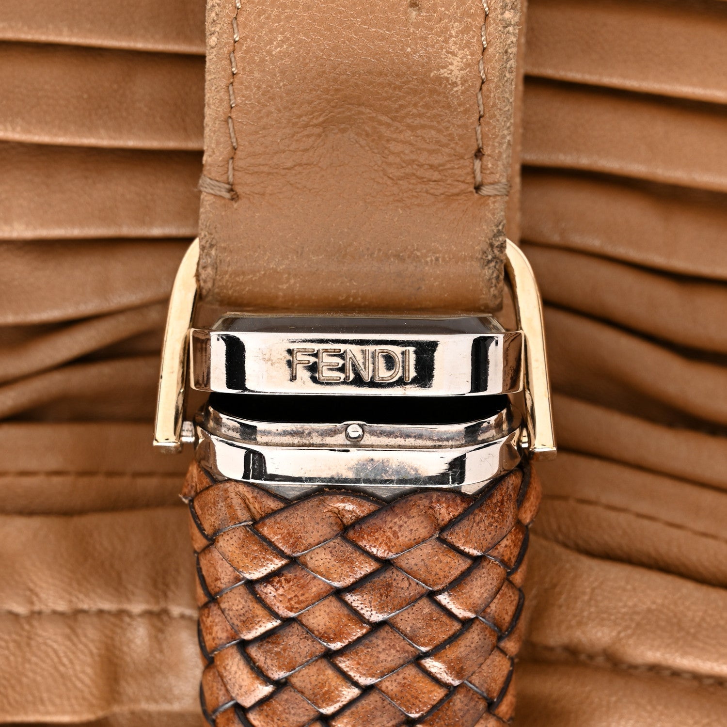 Nappa Pleated Nuvolata Spy Bone