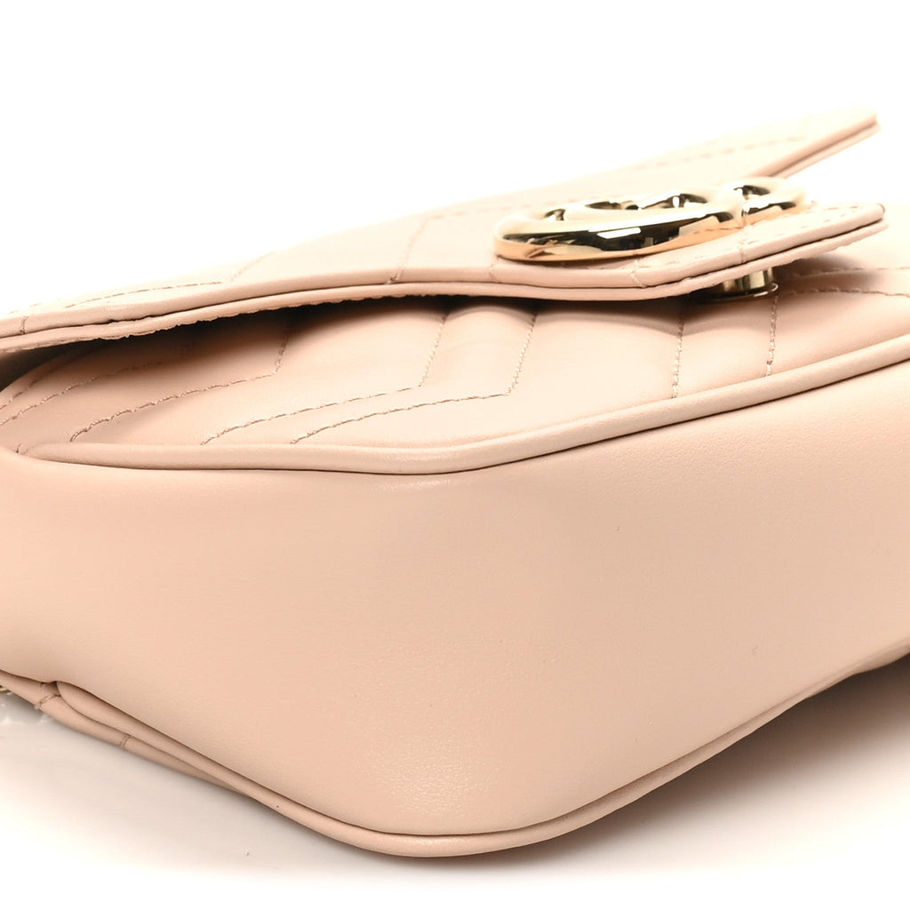 Calfskin Matelasse Super Mini GG Marmont Shoulder Bag Beige