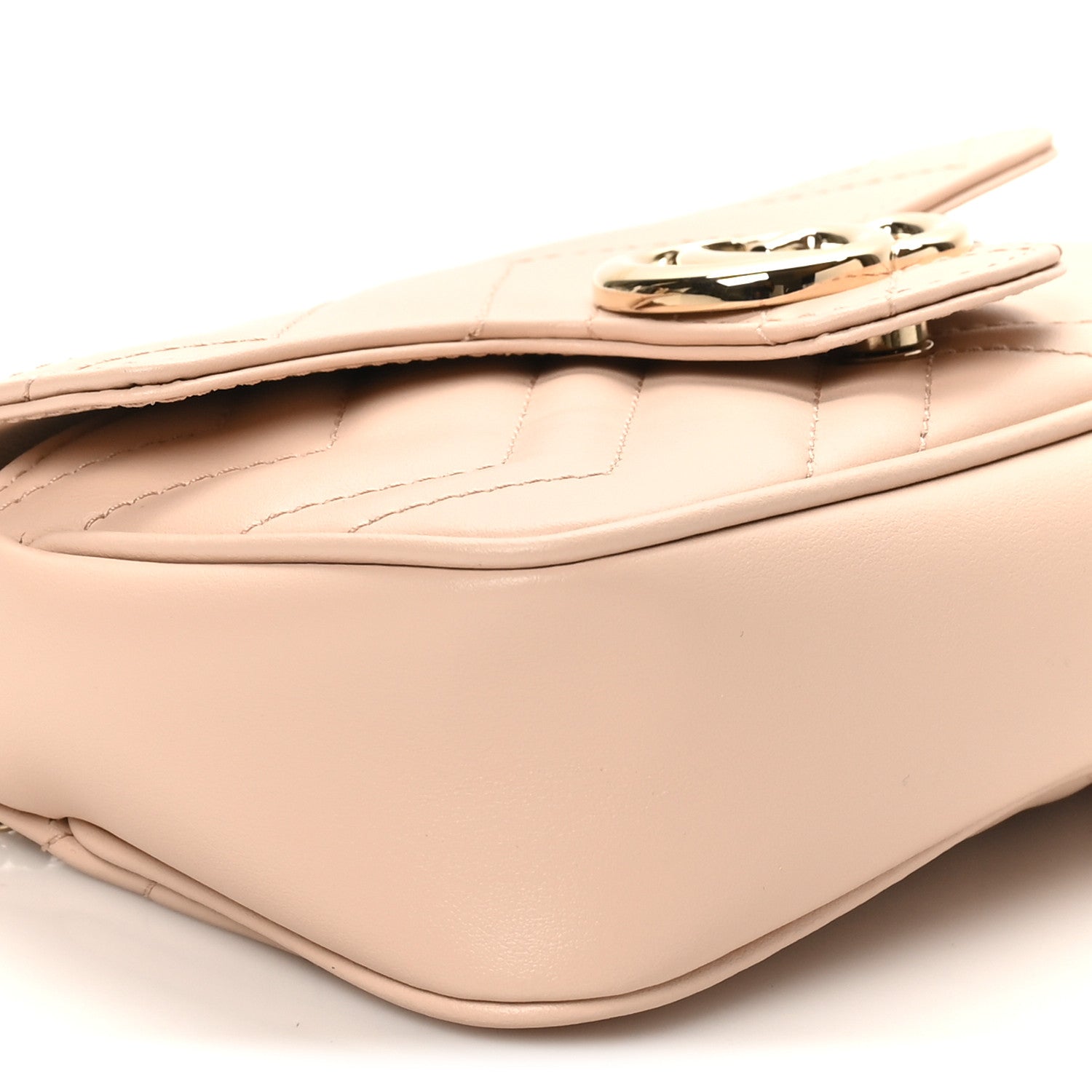 Calfskin Matelasse Super Mini GG Marmont Shoulder Bag Beige