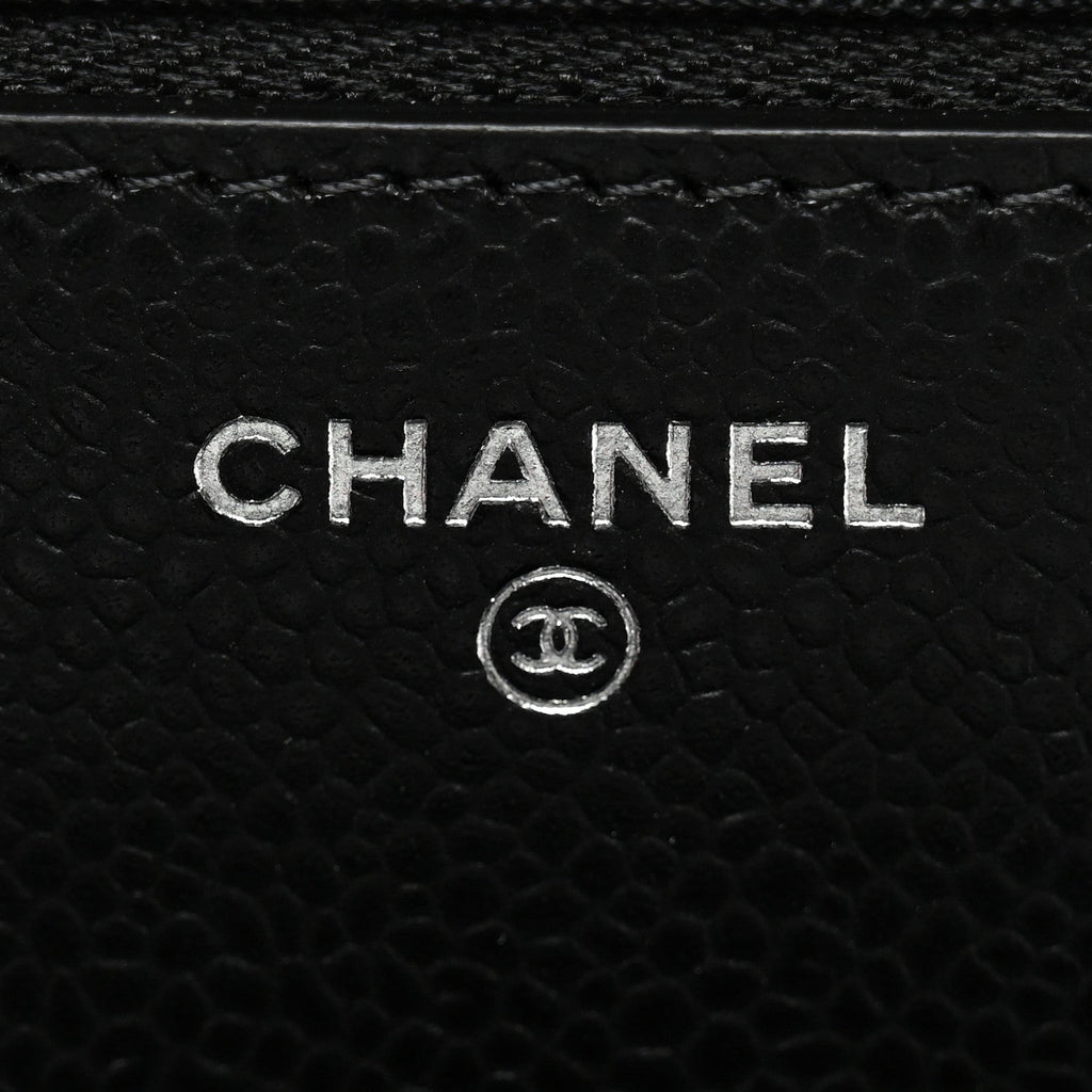 Caviar Quilted Wallet on Chain WOC Black