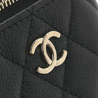 Caviar Quilted Small Vertical Coco Beauty Vanity Case With Chain Black