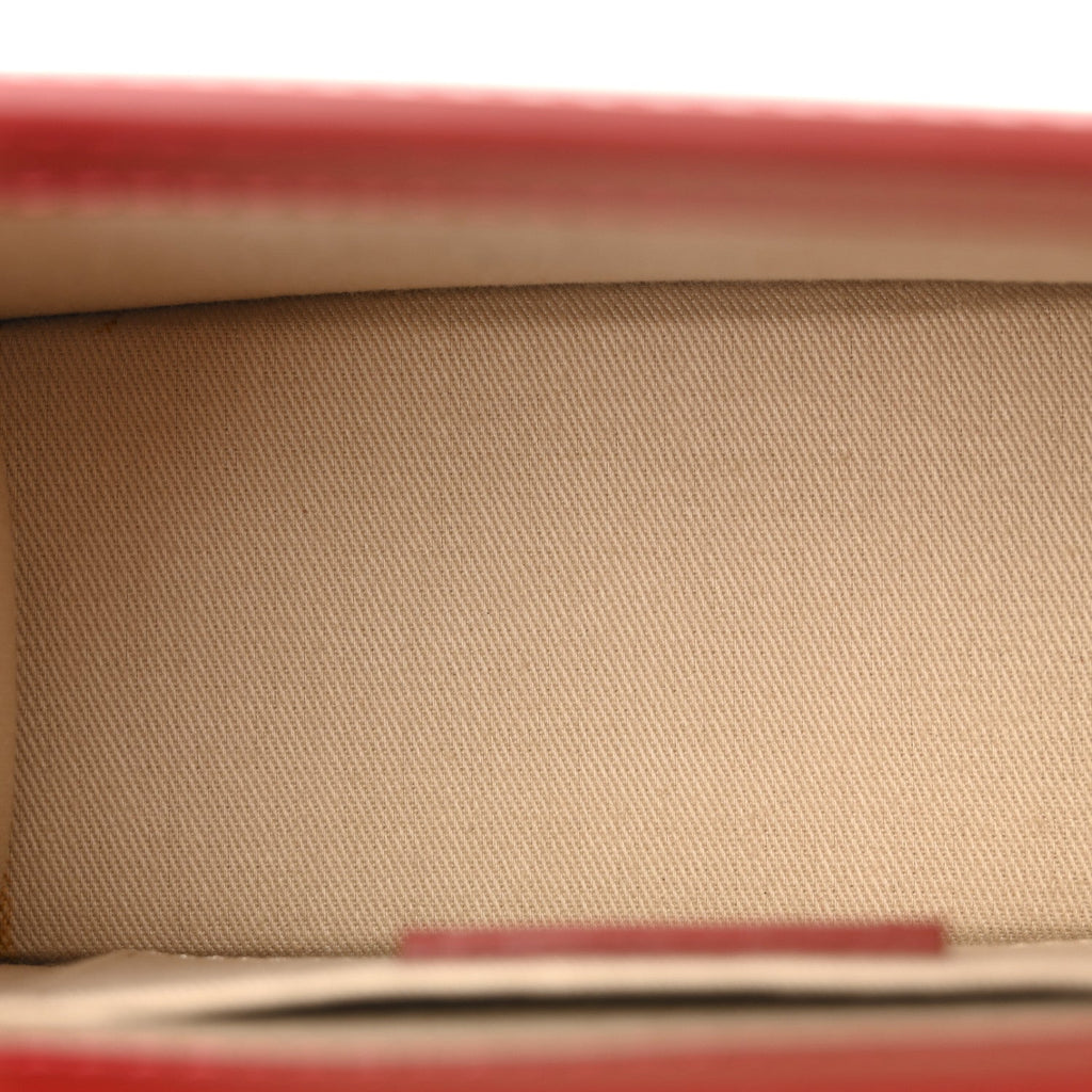 Glazed Calfskin Le Chiquito Boucle Moyen Red