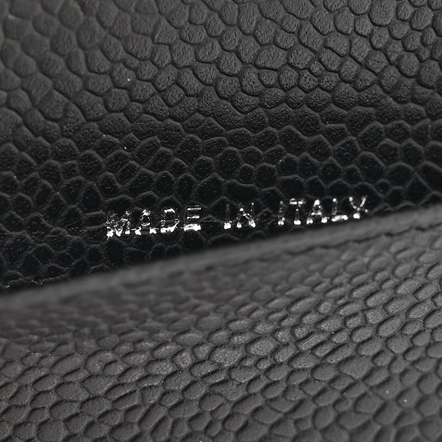 Caviar Quilted Agenda Cover Black
