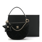 Velvet Effect Nylon Shiny Crumpled Calfskin Coco Neige Quilted Clutch With Chain Black