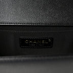 Caviar Quilted Medium Boy Flap Black