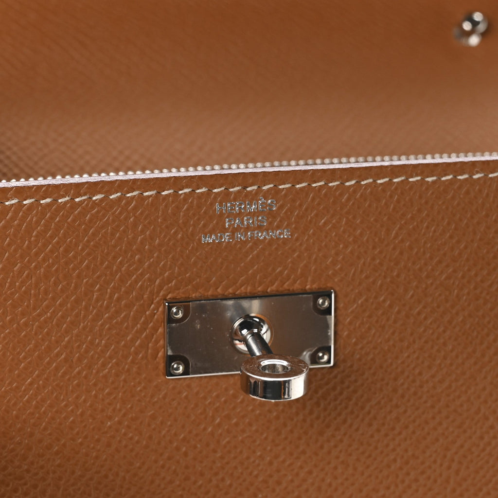 Epsom Kelly Wallet To Go Gold