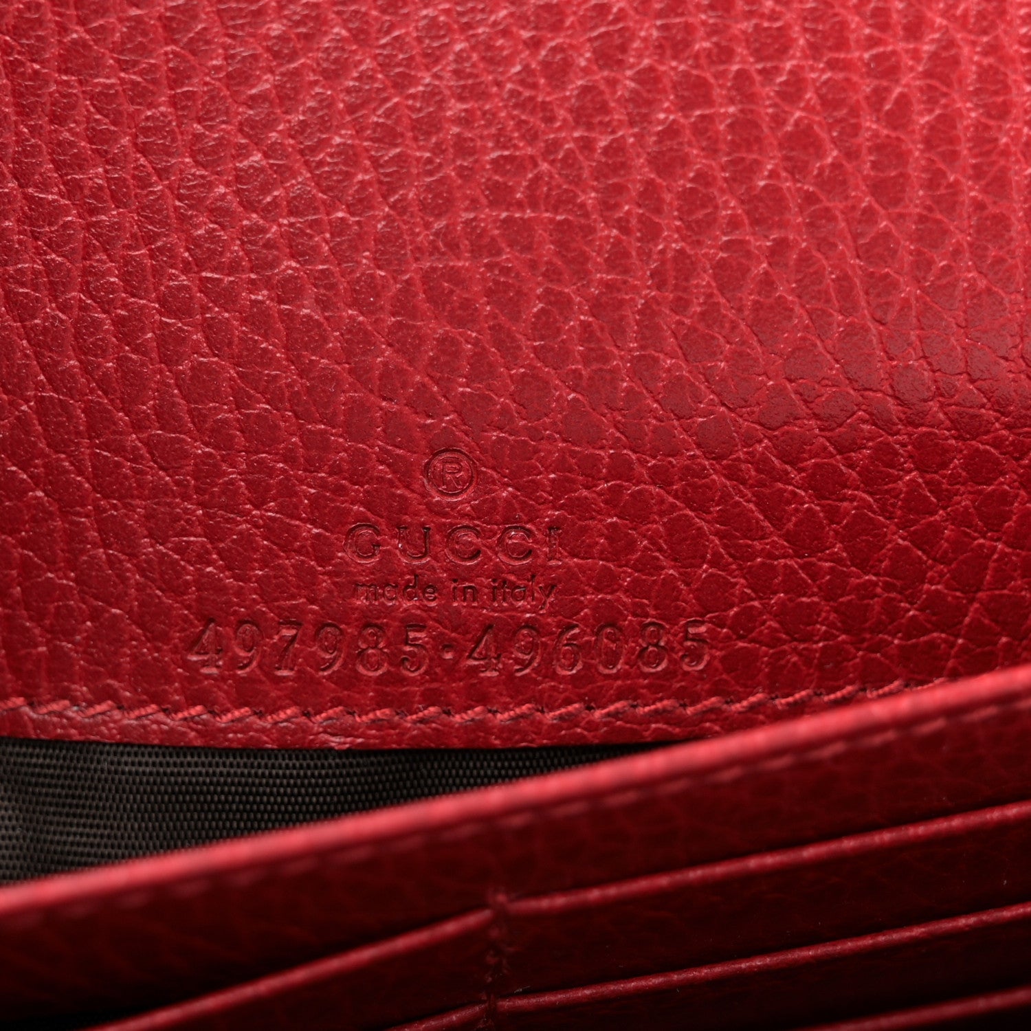 Dollar Calfskin Mini GG Marmont Chain Wallet Hibiscus Red