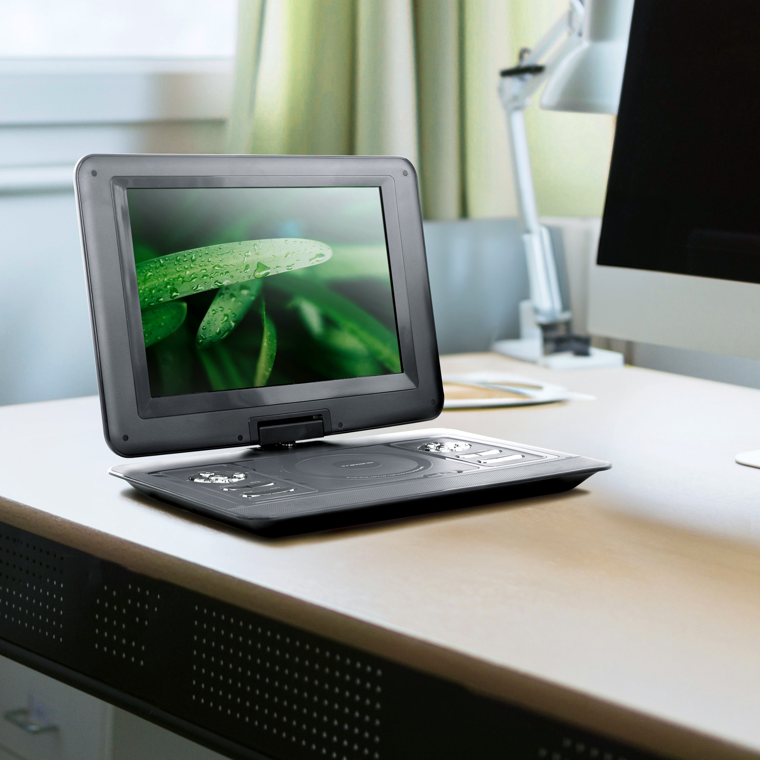 13.3 Inch Portable TV+DVD Player with Color TFT LED Screen and USB/HD/AV Inputs