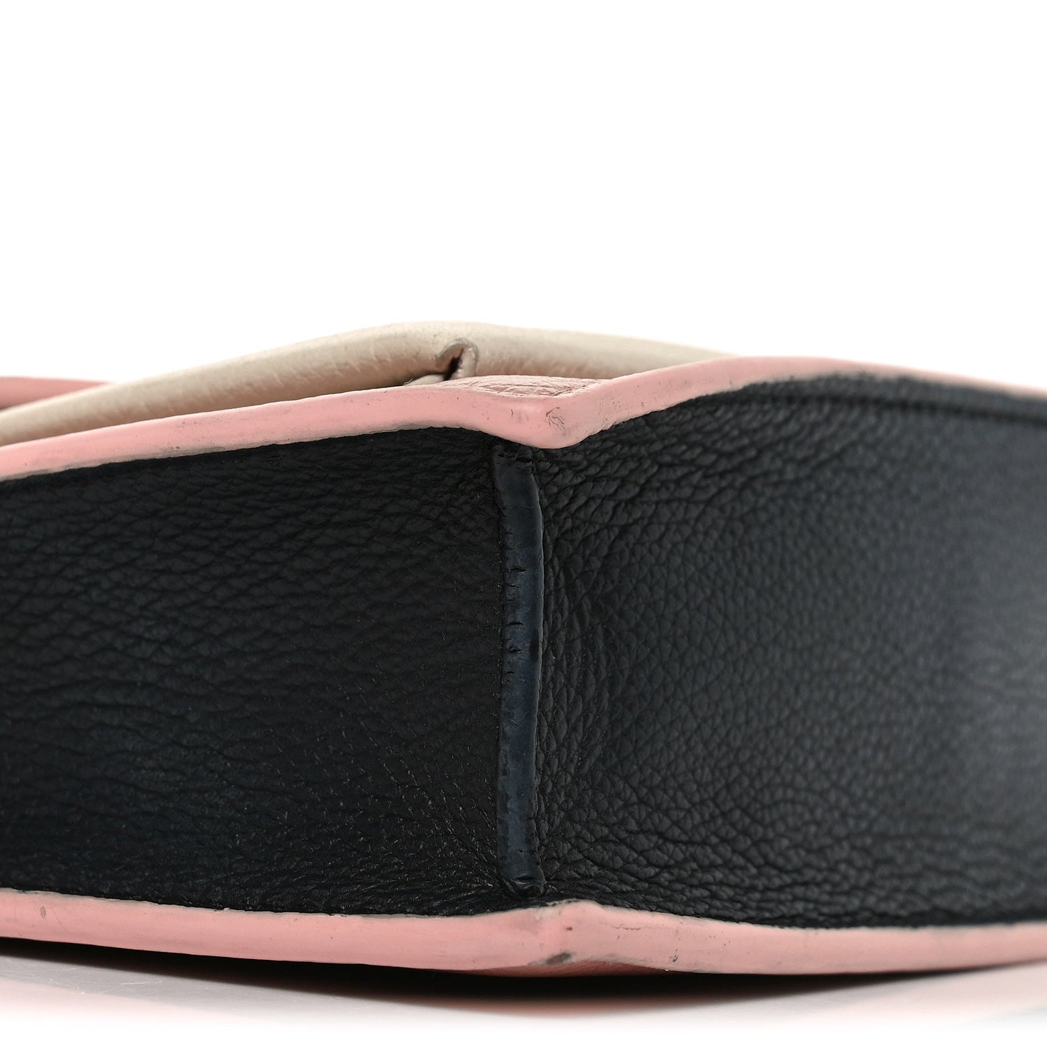 Calfskin My Lockme Chain Pochette Rose Ballet White