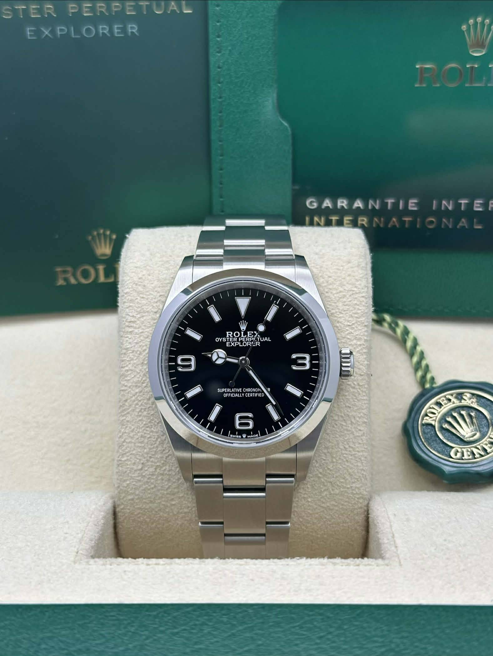 Rolex Stainless Steel Oyster Perpetual Explorer - Black Dial - Oyster Bracelet - 124270