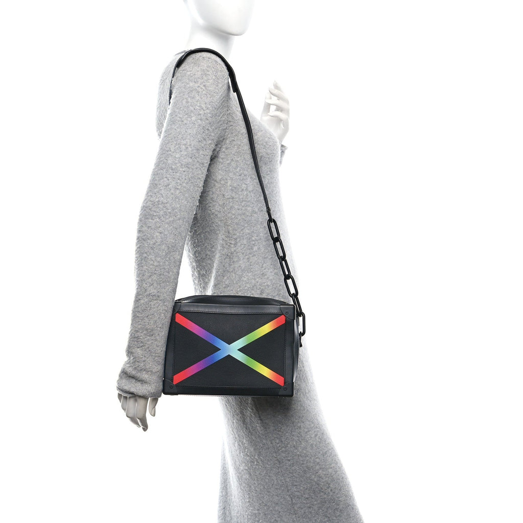 Taiga Rainbow Soft Trunk Black