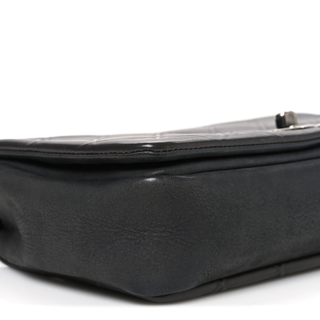 Calfskin Diamond Embossed Medium New Chic Flap Dark Grey