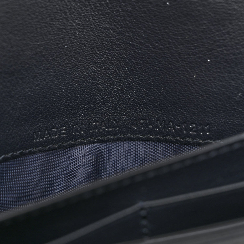 Oblique Saddle Chain Long Wallet Blue