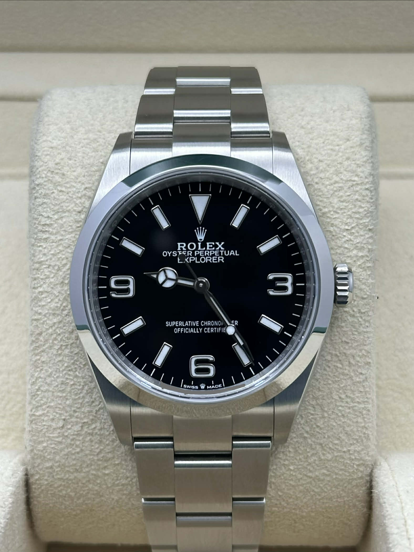 Rolex Stainless Steel Oyster Perpetual Explorer - Black Dial - Oyster Bracelet - 124270