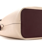 Calfskin Lockme Bucket Soie Quartz Calla