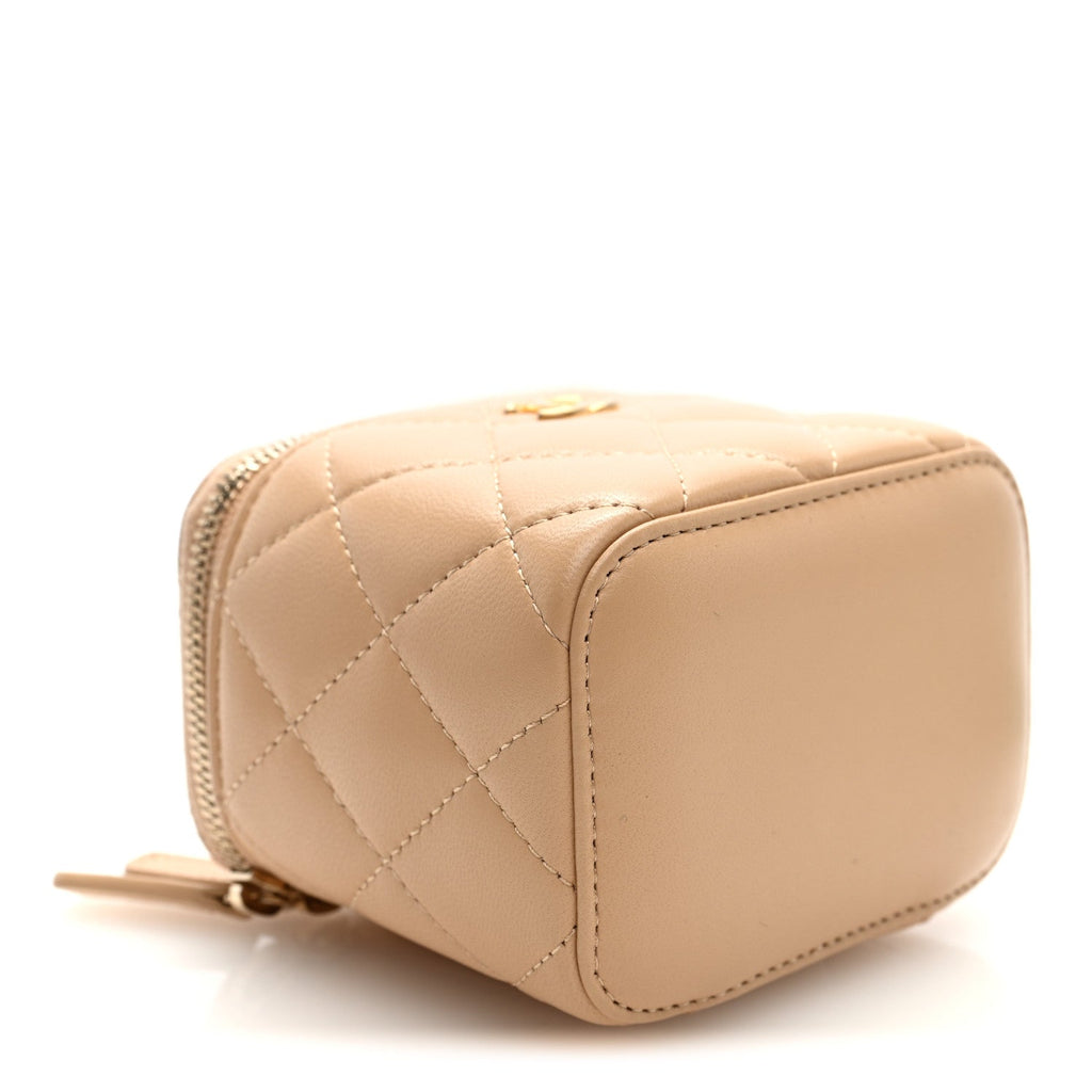 Lambskin Quilted Pearl Crush Mini Vanity Case With Chain Beige
