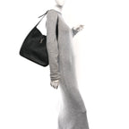 Supple Calfskin Large Le 5 A 7 Soft Hobo Black