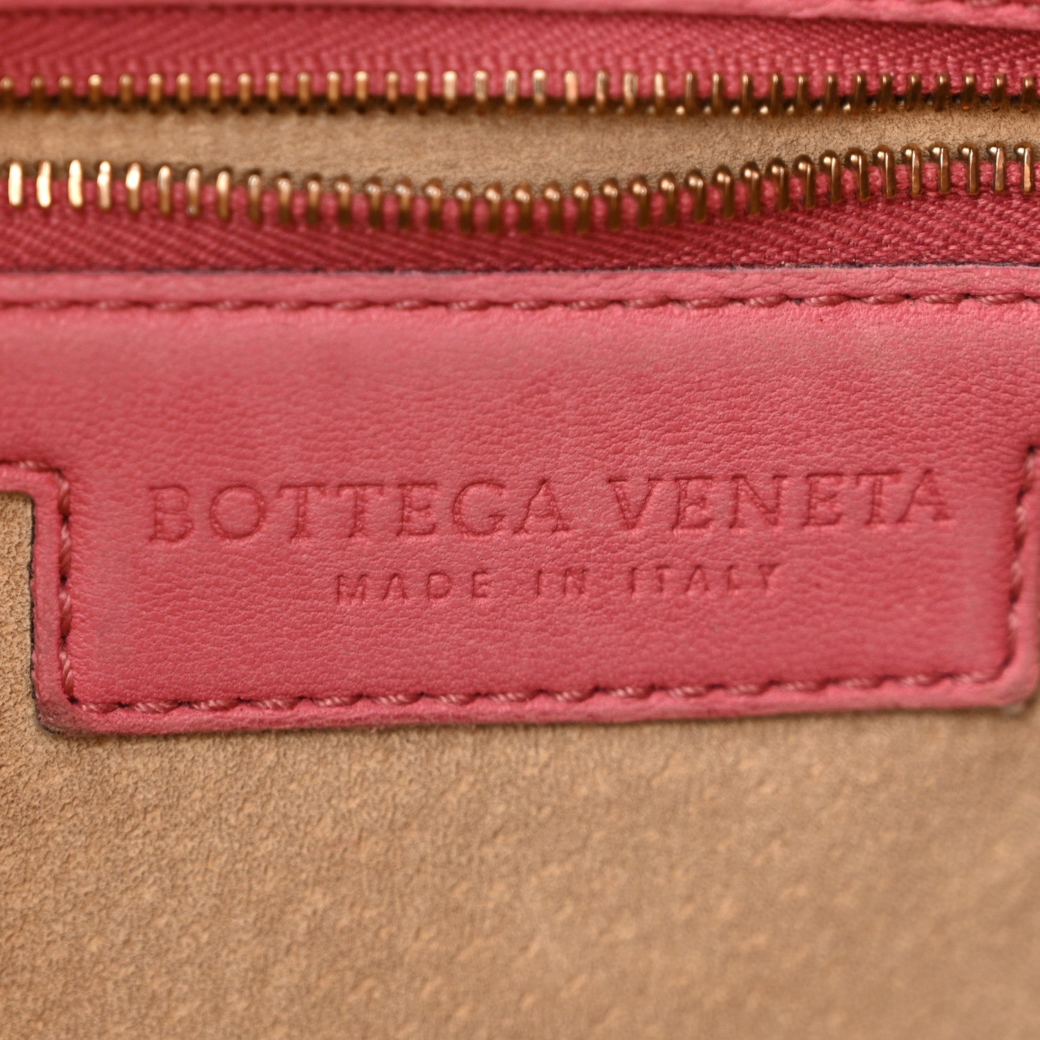 Nappa Intrecciato Medium Veneta Hobo Quarzo