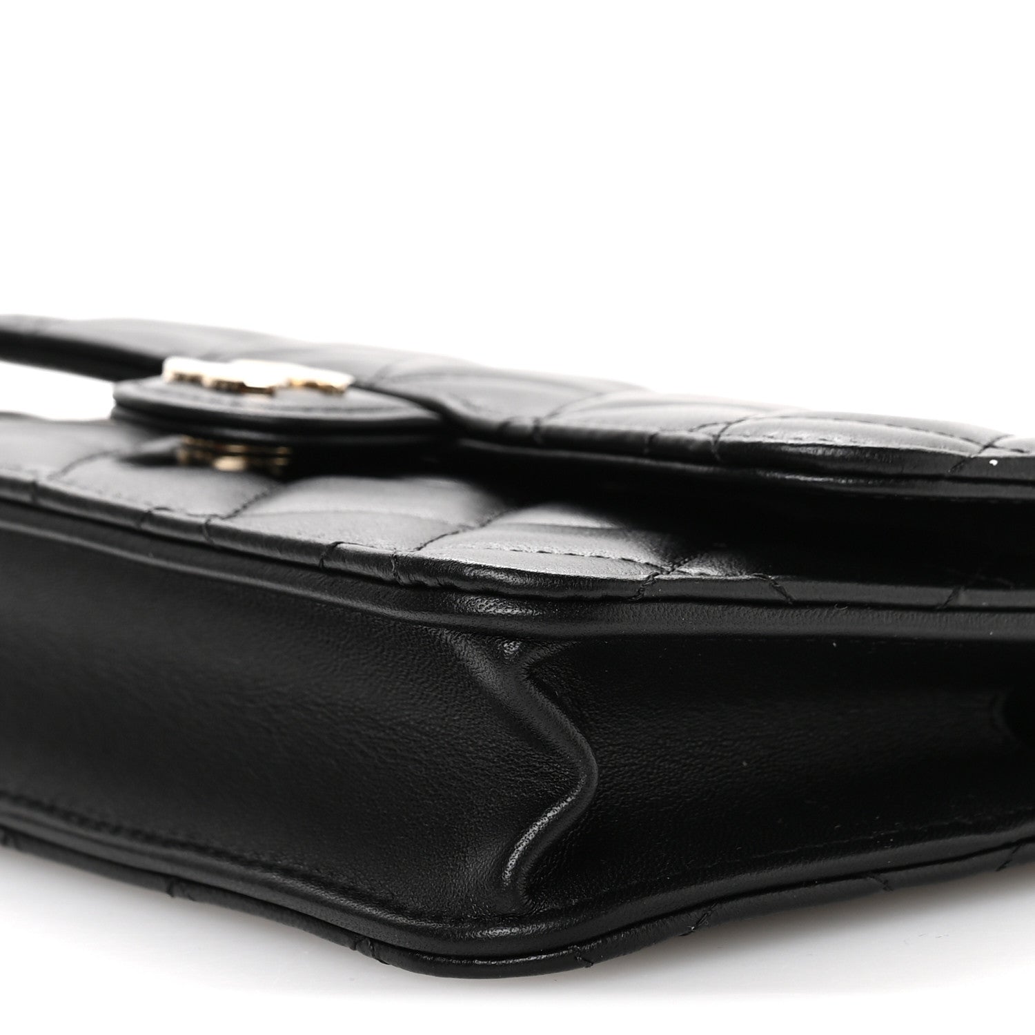 Lambskin Quilted Flap Phone Holder With Chain Black