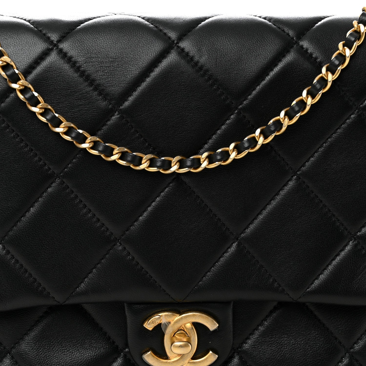 Lambskin Quilted Side Flap Black