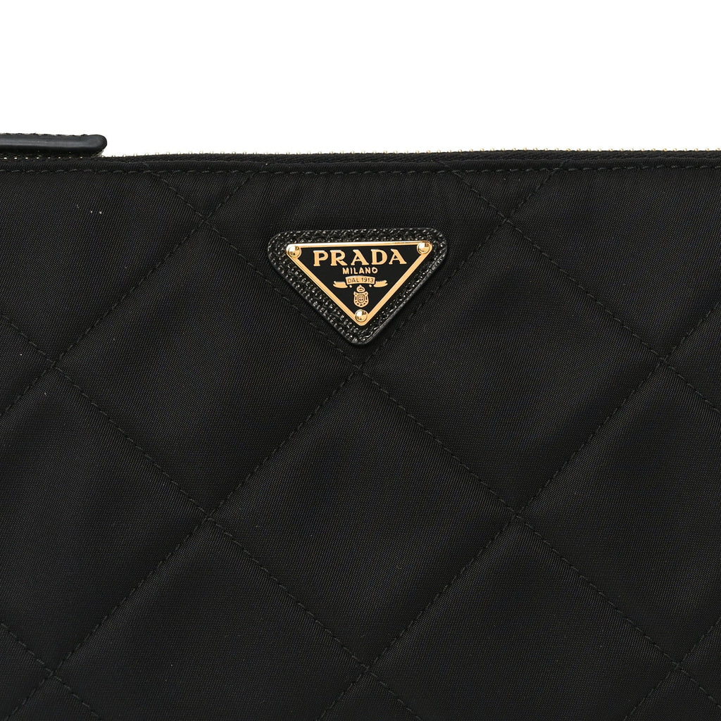 Re-Nylon Tessuto Impuntu Quilted Re-Edition 1995 Chaine Pouch Black