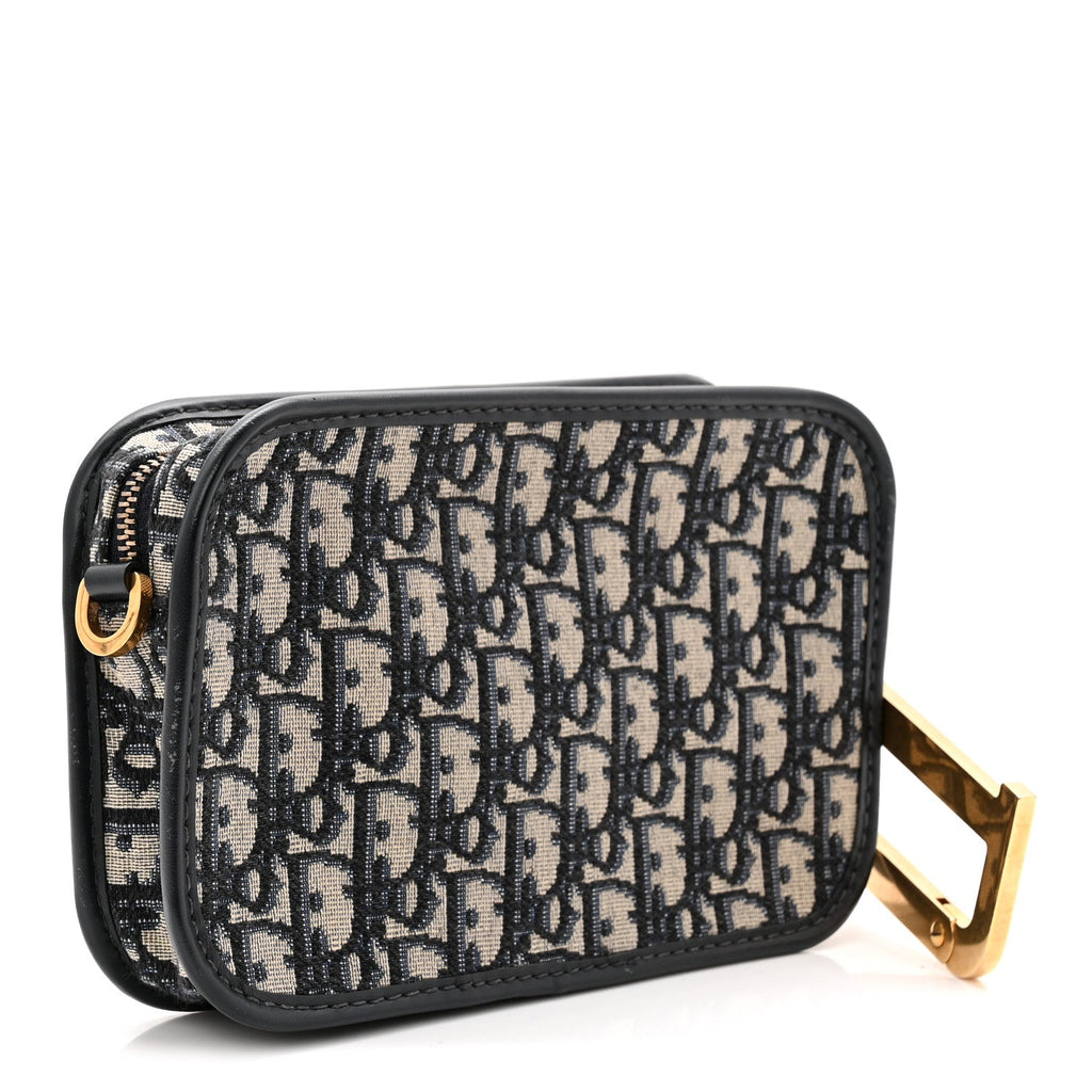 Oblique Diorquake Clutch Blue