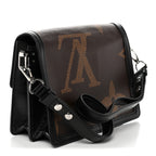 Reverse Monogram Giant Dauphine MM
