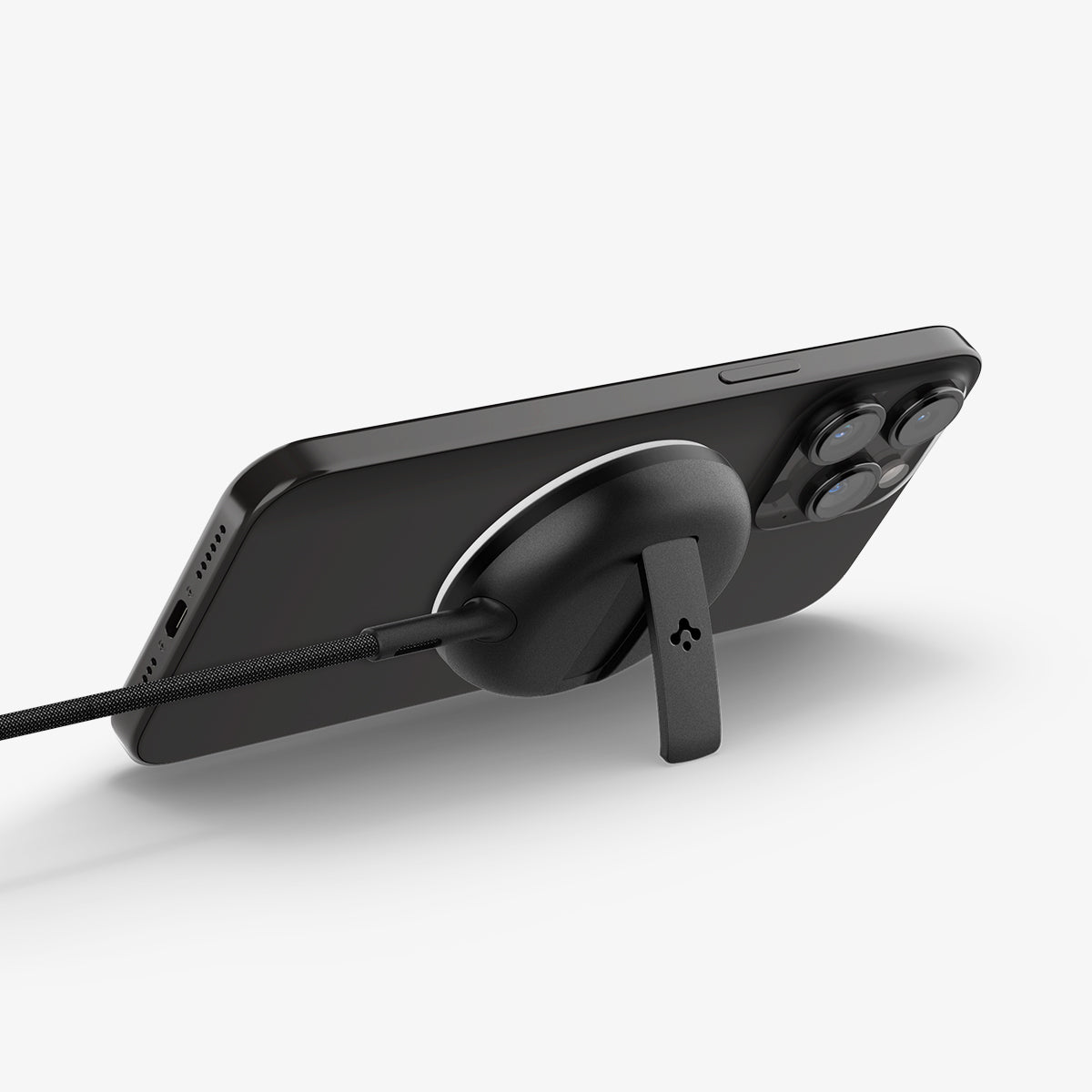 ArcField™ Magnetic 15W Wireless Charger | PF2200 (Mag Fit)