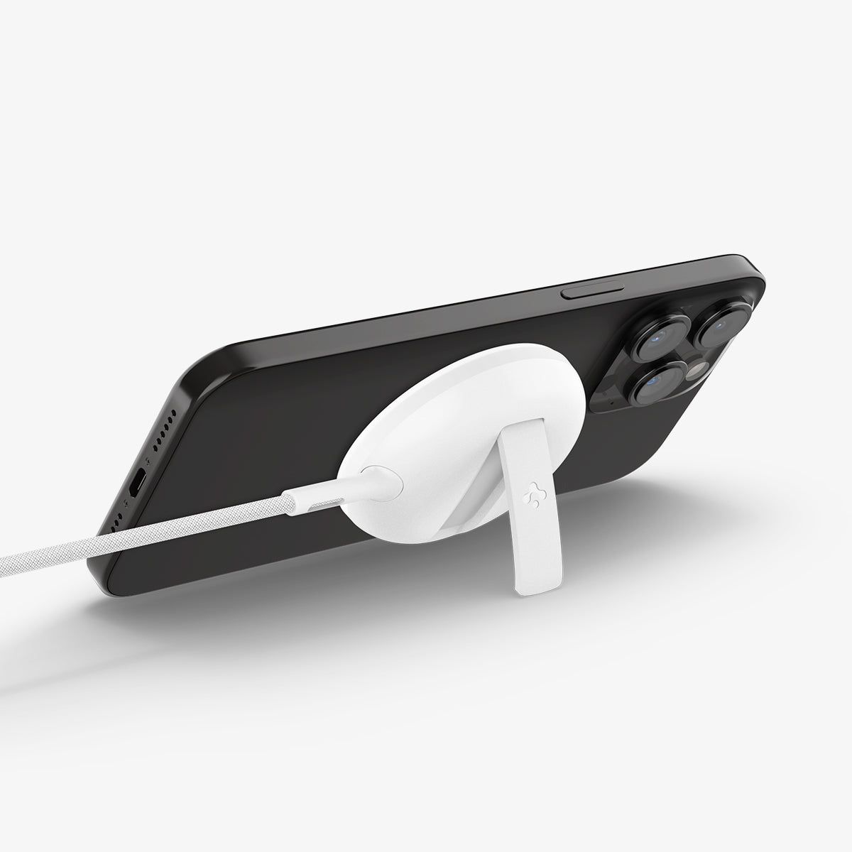 ArcField™ Magnetic 15W Wireless Charger | PF2200 (Mag Fit)
