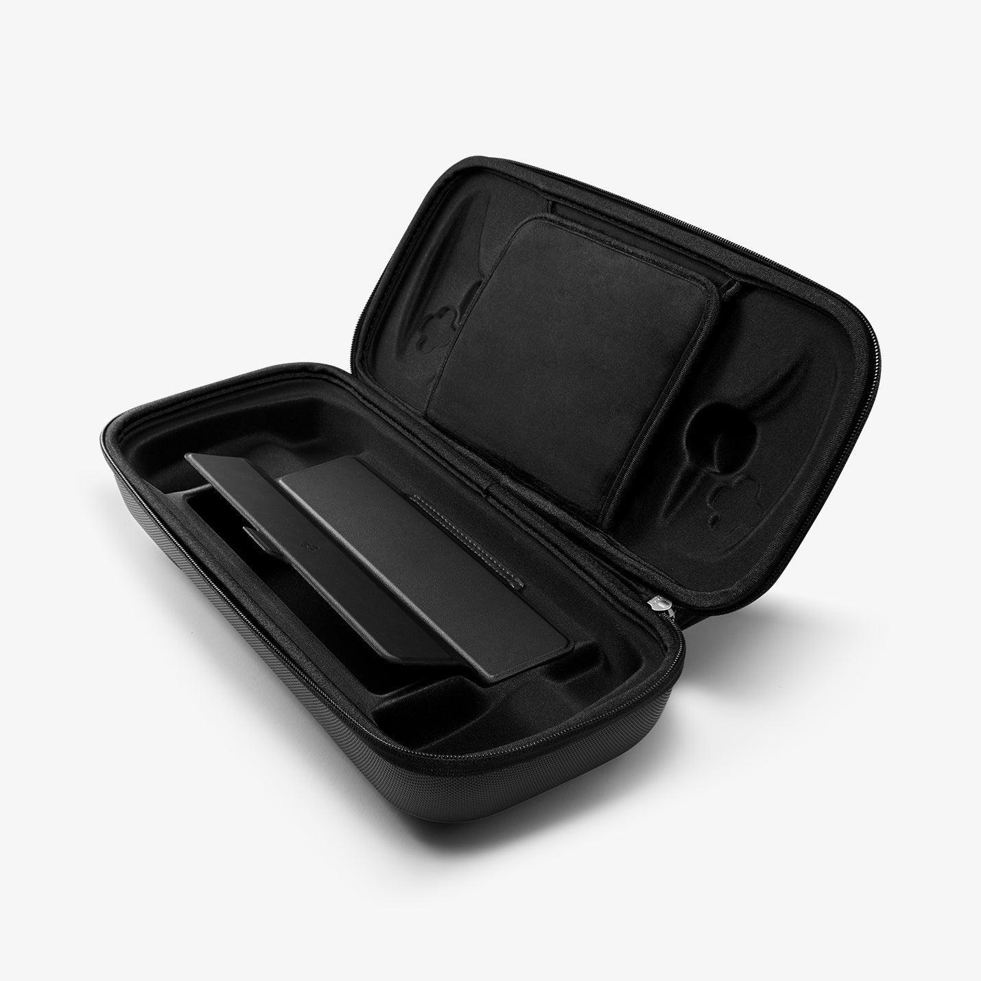 PlayStation Series - Rugged Armor Pro Pouch