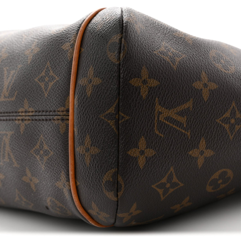 Monogram Totally PM
