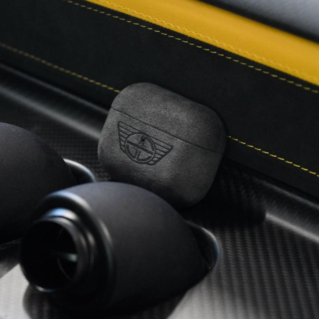 Donkervoort - AirPods Pro (2nd Generation) Alcantara Case - Space Grey