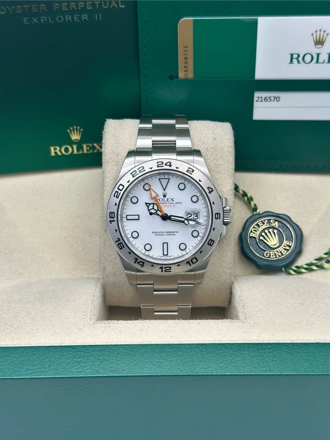 Rolex Oyster Perpetual Explorer II  -  216570 w