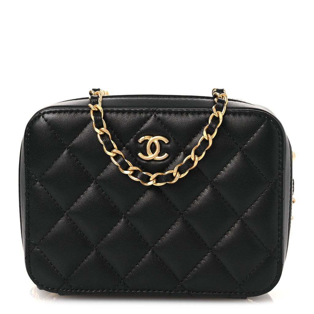 Lambskin Quilted CC Pearl Crush Camera Case Black