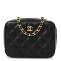 Lambskin Quilted CC Pearl Crush Camera Case Black