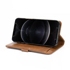 SAHARA - Indy Series Brown Leather Wallet Case - iPhone 13 Pro