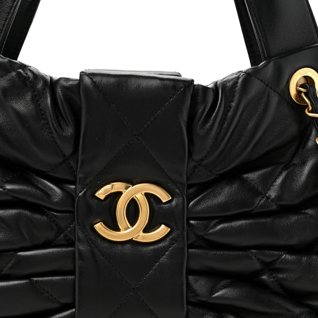 Lambskin Quilted Bow Bag Black