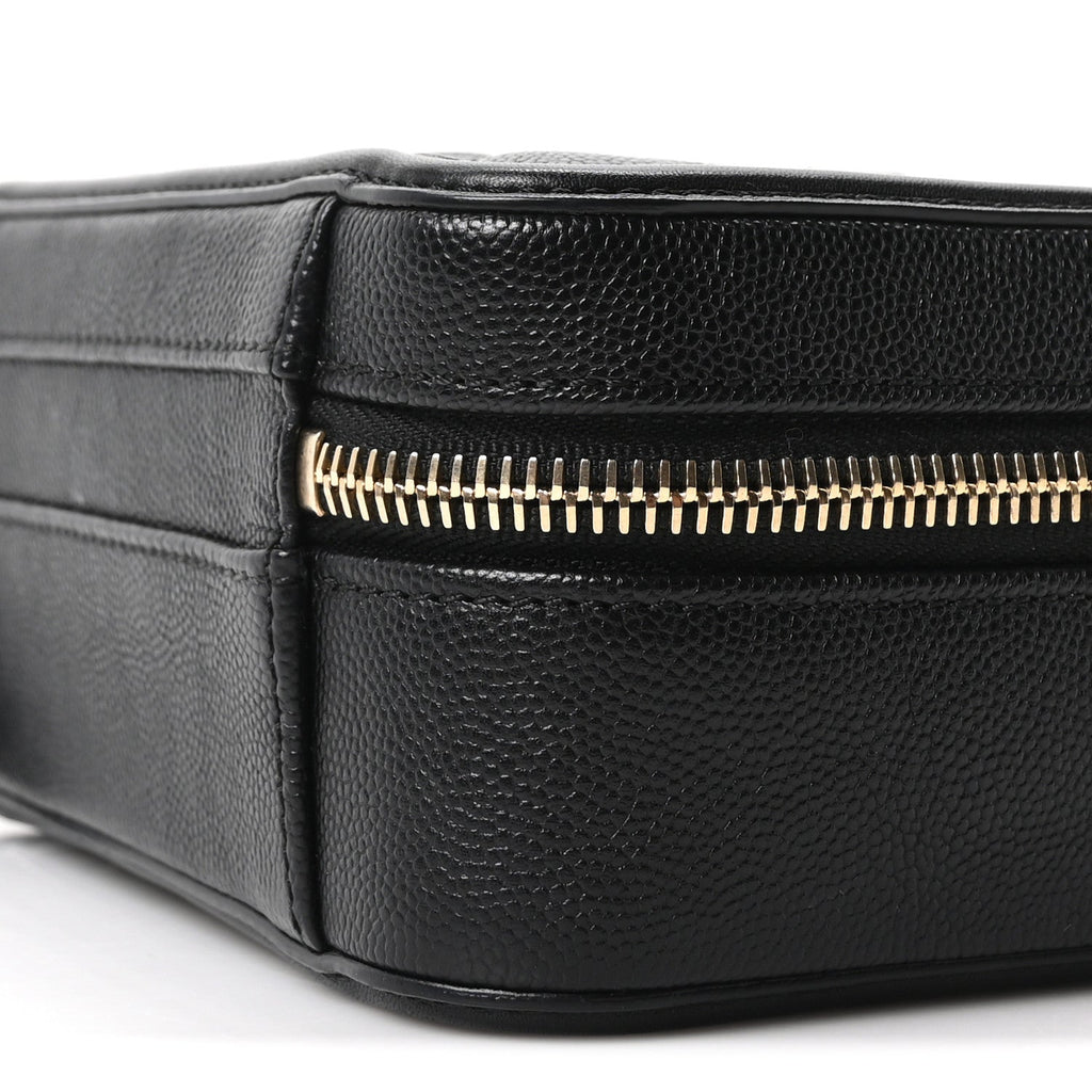 Caviar Quilted Small CC Filigree Vanity Case Black