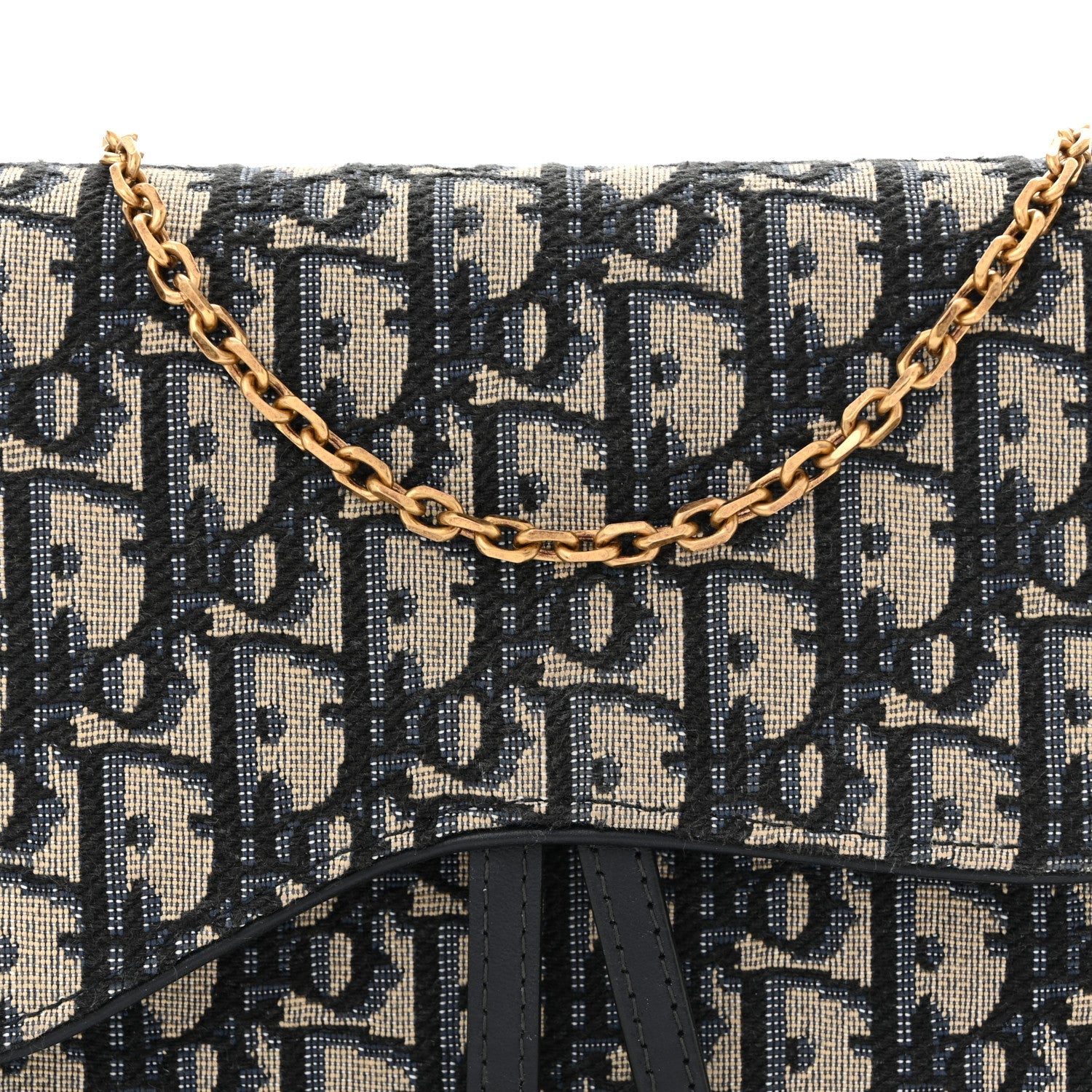 Oblique Saddle Chain Pouch Blue