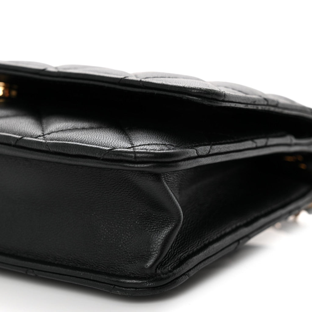 Lambskin Quilted Wallet On Chain WOC Black