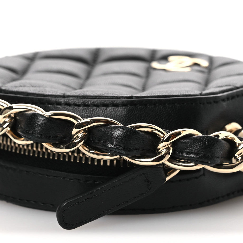 Lambskin Quilted Chain Round Mini Clutch Black